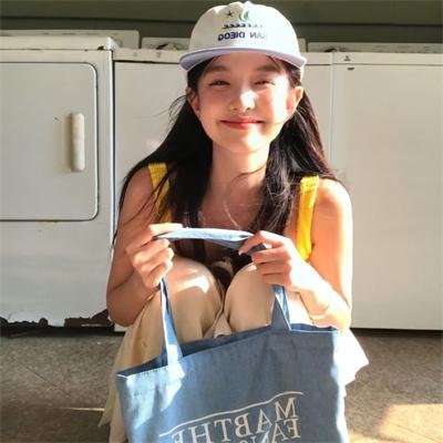 小龙虾游山庄